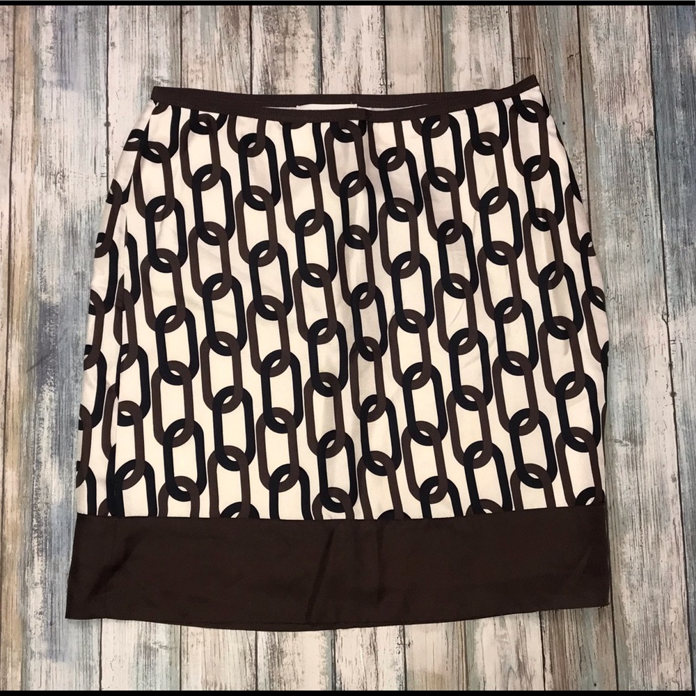 Banana Republic Mini Skirt Sz 2 Pre-Loved!